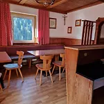Feriehus Almhof Grub *
